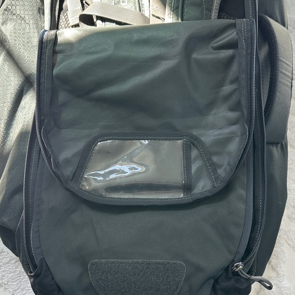 Osprey Black and Gray Men's Backpack - Picture 6 of 12